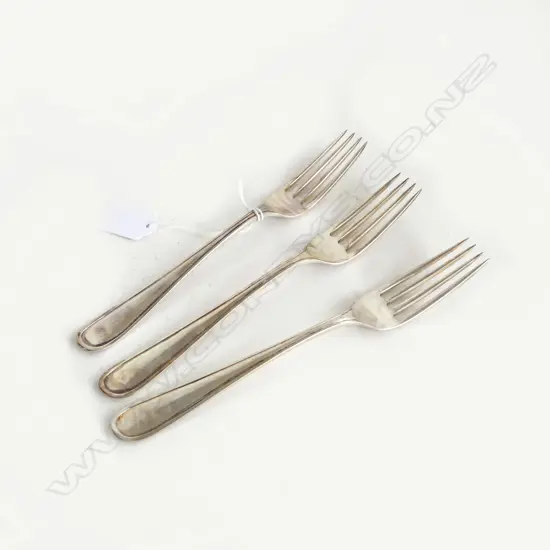 3 .833 SILVER DUTCH FORKS, C1930s, 199gms