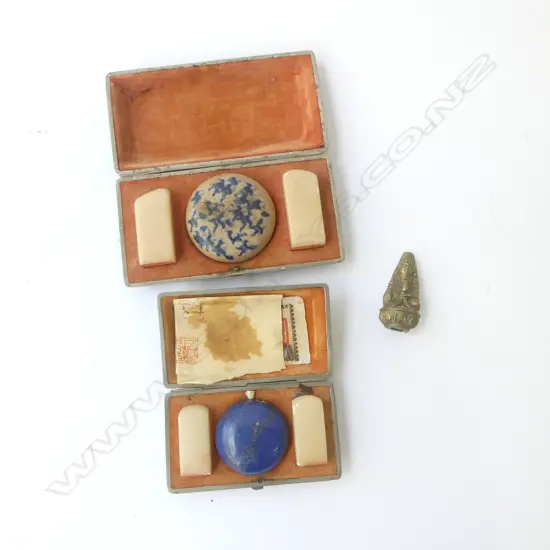 2 CASED CHOP SEALS + MINI BRONZE H.55mm