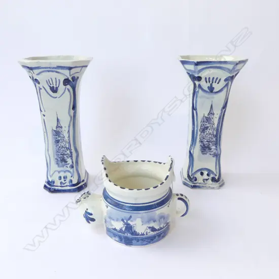 PR VINTAGE DELFT VASES, H.250mm & JUG