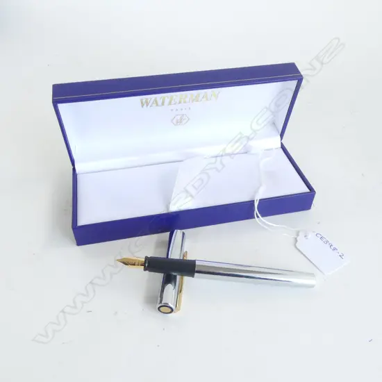 CASED WATERMAN PARIS FOUNTAIN PEN