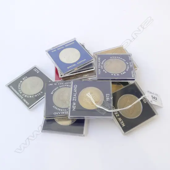 13 ASST. CASED N.Z./BRITISH COMMEMORATIVE COINS Incl. ROYAL WEDDING DI&CHARLES (please note number changed)