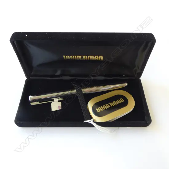 WATERMAN FRANCE VINTAGE FOUNTAIN PEN UNUSED IN CASE WITH LABEL