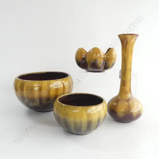 4 PCS  RUSTIC BLUE MOUNTAIN CHINA VASE H280MM & 3 BOWLS 