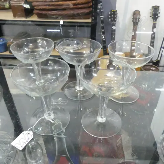 5 HOLLOW STEMMED CHAMPAGNE GLASSES