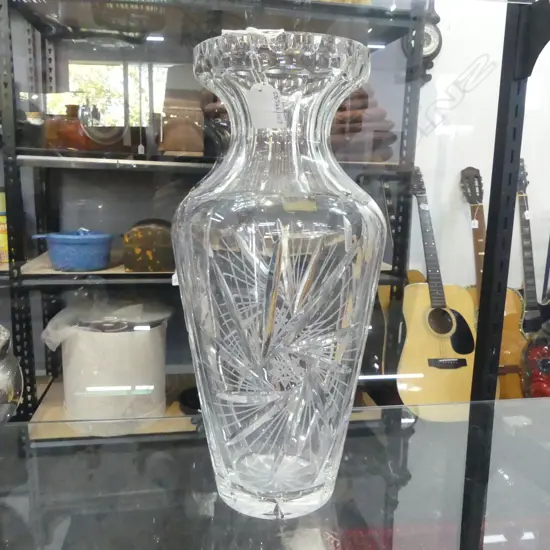 LARGE CUT CRYSTAL VASE H365MM