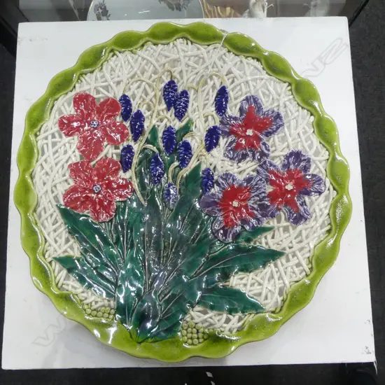 TOM SOMERVILLE POTTERY ART 440mm dia