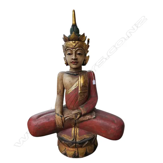 LGE THAI CARVED WOOD SEATED BUDDHA IN LOTUS POSE red & gilt painted H.1100mm Ex. Monsoon Poon restaurant.