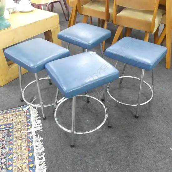 4 CHROME & UPHOLSTERED STOOLS H.460mm