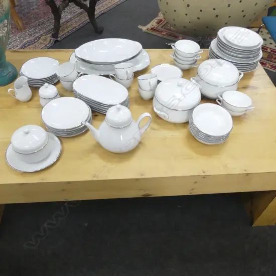 HUTSCHENREUTHER DINNER SET, WHITE w. SILVER RIM