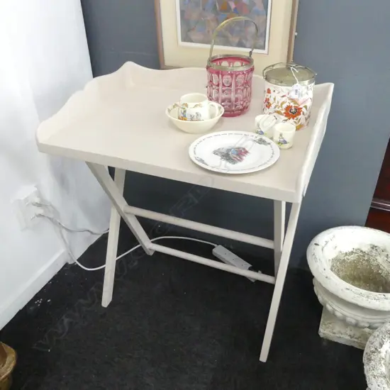 PAINTED WOODEN FOLDING TRAY TABLE 650x450mm