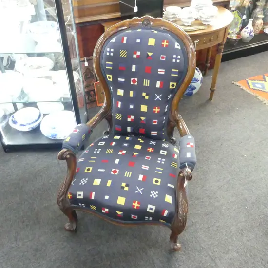 VICTORIAN GRANDFATHER CHAIR w. MODERN UPHOLSTERY