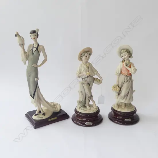 3 CAPODIMONTE FIGURES H.340mm
