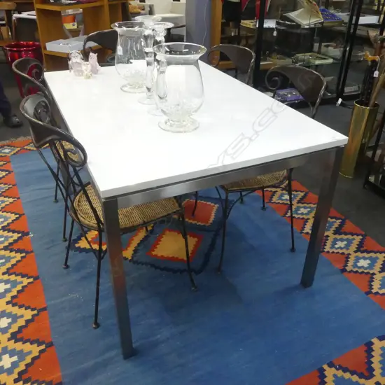 MODERN DINING TABLE 1300x900x750mm EX FREEDOM