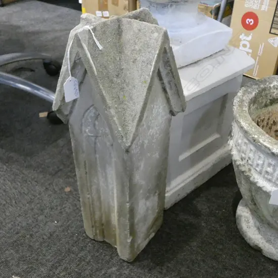 GOTHIC STYLE CONCRETE FINIAL H.470mm