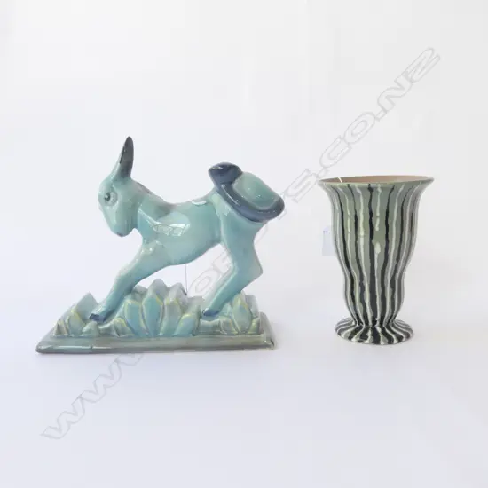 BEWICK DONKEY No.369 & BESWICK VASE No.101 H.160mm