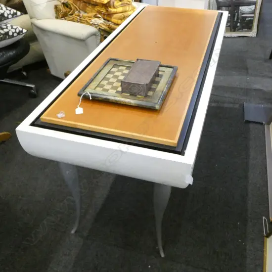 VINTAGE DISPLAY TABLE 1510x610x730mm