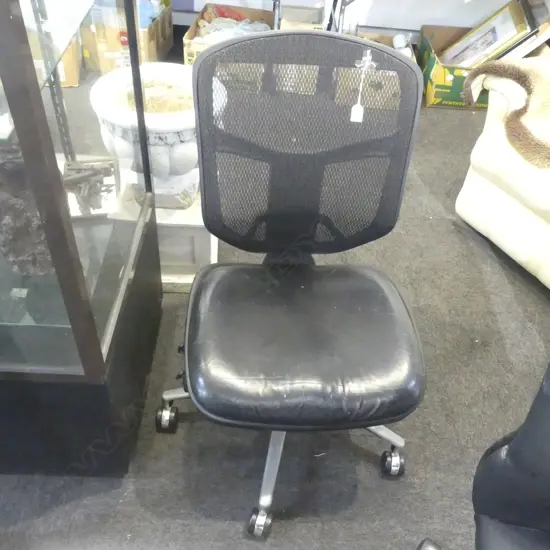 'ENJOY' OFFICE CHAIR