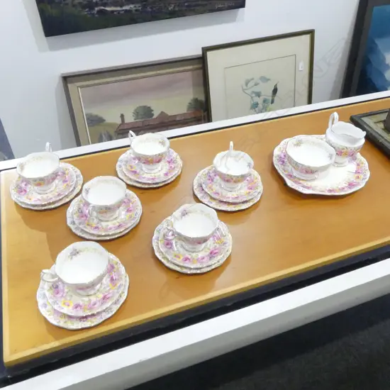 ROYAL ALBERT SERENA TEA SET