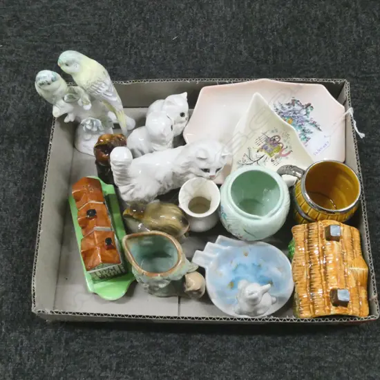 COLLECTION OF  BESWICK ETC ANIMALS BIRDS CAT ORNS ETC H150MM TALLEST