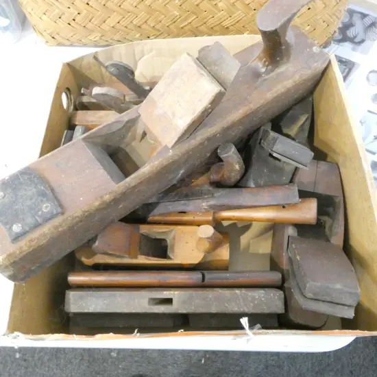 ASST VINTAGE WOOD PLANES