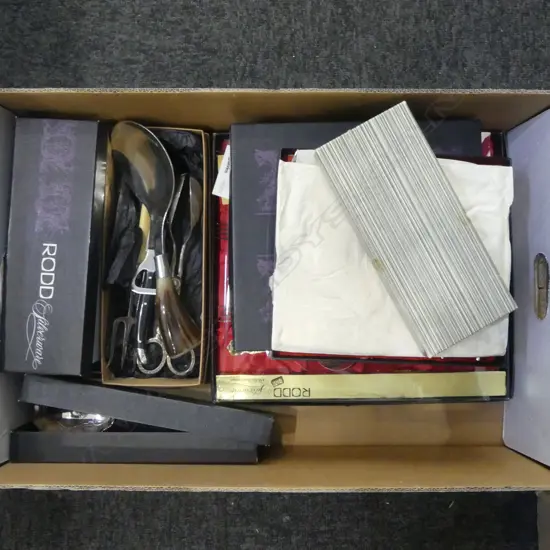 ASST. BOXED RODD CAMILLE PATTERN E/P CUTLERY & OTHER ASST. INCLUDING PEWTER HORN HANDLED RICE SPOON 