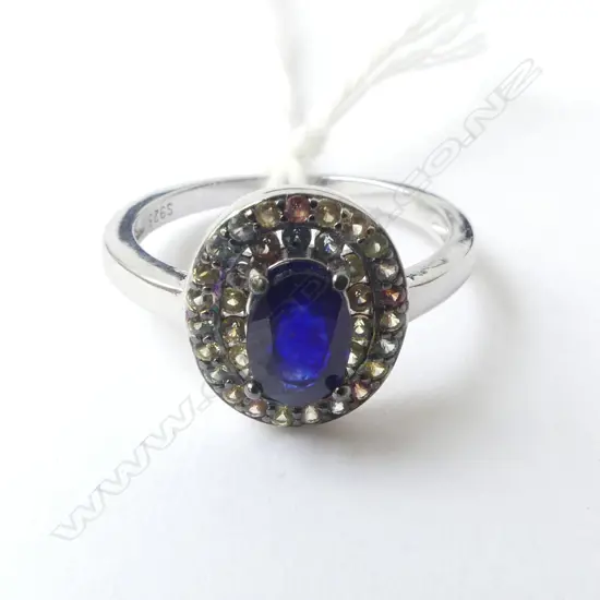 SILVER AND COLOURED STONE SET RING SIZE P