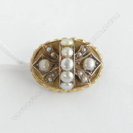 GOLD & SEED PEARL BROOCH 4.9grms