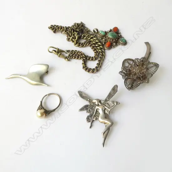 ASST. SILVER JEWELLERY, 86grms