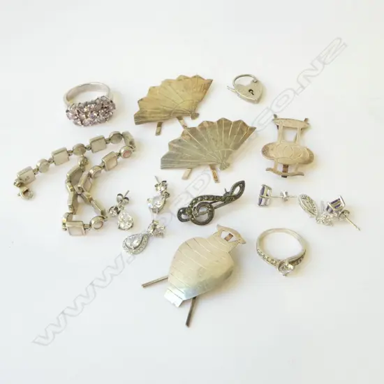 STG JEWELLERY; 3 PRS EARRINGS, 2 RINGS, 5 BROOCHES, LOCK, BRACELET 57grms