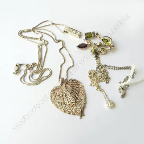 4 STG PENDANT NECKLACES