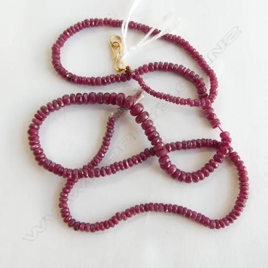 STRING FACETED RUBY BEADS w GOLD CLASP (needs repair) 71.25ct, L.540mm