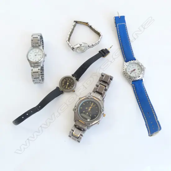 5 WRIST WATCHES