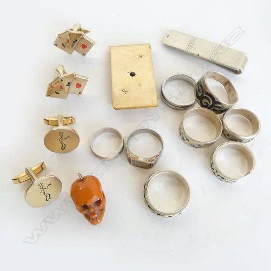 SILVER & OTHER JEWELLERY: RINGS + CUFFLINKS + 2 MONEY SLIDES (1 gold plate) + BAKELITE SKULL 
