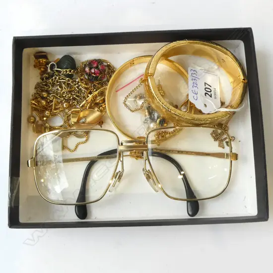 ASST. GOLD TONE JEWELLERY