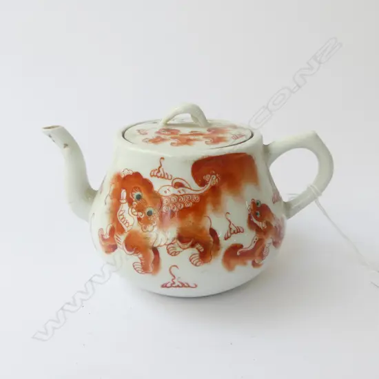 CHINESE PORCELAIN TEAPOT H.90mm