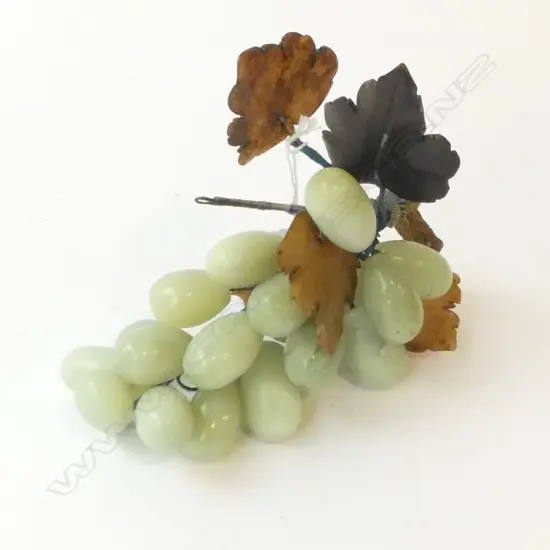 JADE GRAPES L.160mm