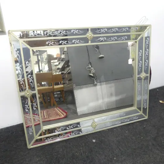 LG MODERN MIRROR 720x920mm