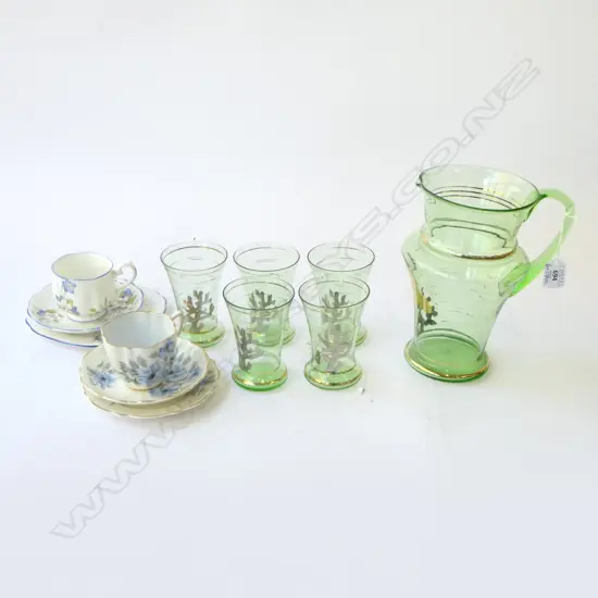 6 PCE GREEN GLASS DRINKS SET + 2 TRIOS