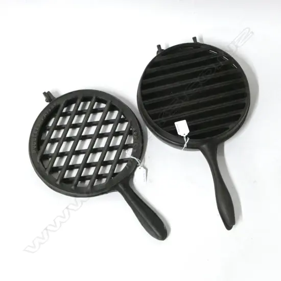 1400/1865   VINTAGE CAST IRON STEAK GRILLER & FRYPAN GRILLER DIA240MM