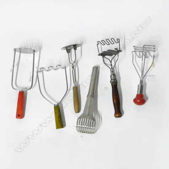 (2368/3009/1845/1974/2096/2096) 6 ASST VINTAGE MASHERS 