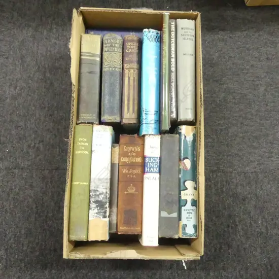 COLLECTION OF OLD NOVELS & HISTORICAL REFERENCE