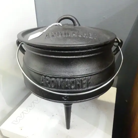 CAST IRON 'AROMACHEF' CAULDRON H.300mm