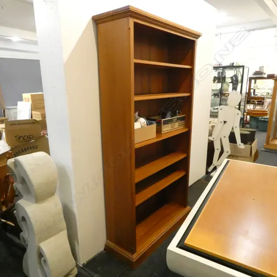 5 TIER BOOKCASE 780x385x1500mm