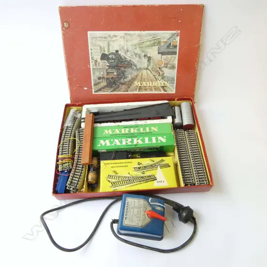 GERMAN MARKLIN ELECTRIC TRAIN SET, BOXED