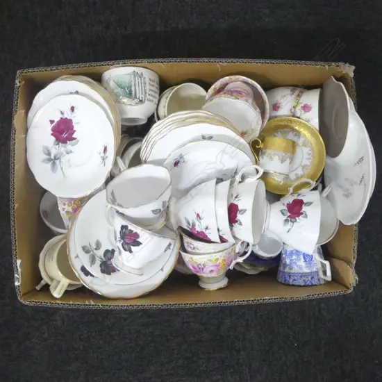 BOX LOT OF CSPS CUP SAUCERS ETC
