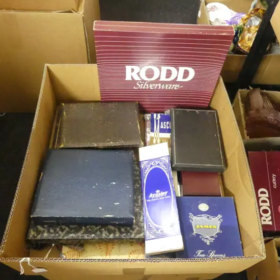 COLLECTION OF CASED EP SETS ETC