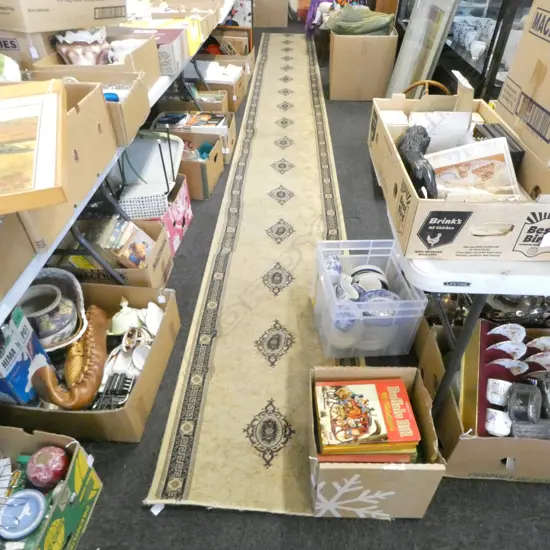 MACHINED PALE WOOL RUNNER, 6010 x 670mm