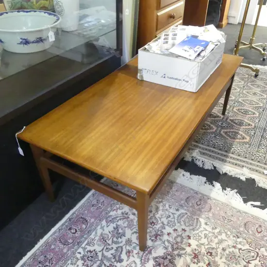 RETRO MAHOGANY COFFEE TABLE 1220x560x405mm
