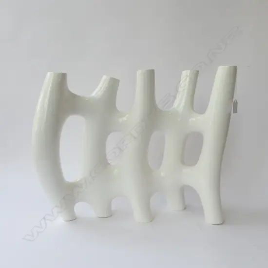 MODERN WHITE VASE H.435mm W.550mm