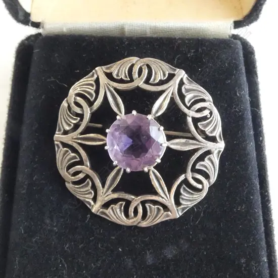 SCOTTISH SILVER & AMETHYST BROOCH stamped marks